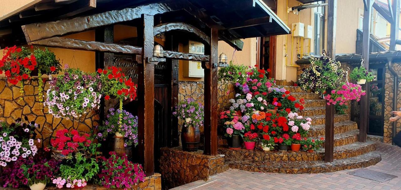 Hotel Casa Domneasca Rarau Câmpulung Moldovenesc Exterior foto